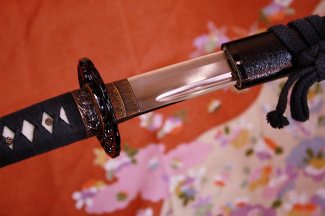 Samurai Performance and Casual Experience: Kyoto Ticket - Arrival rules: shoes off and settling in fast