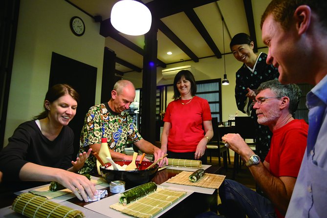 Sushi - Authentic Japanese Cooking Class - the best souvenir from Kyoto! - Kaori’s kitchen setup: small group, clear instructions, home atmosphere
